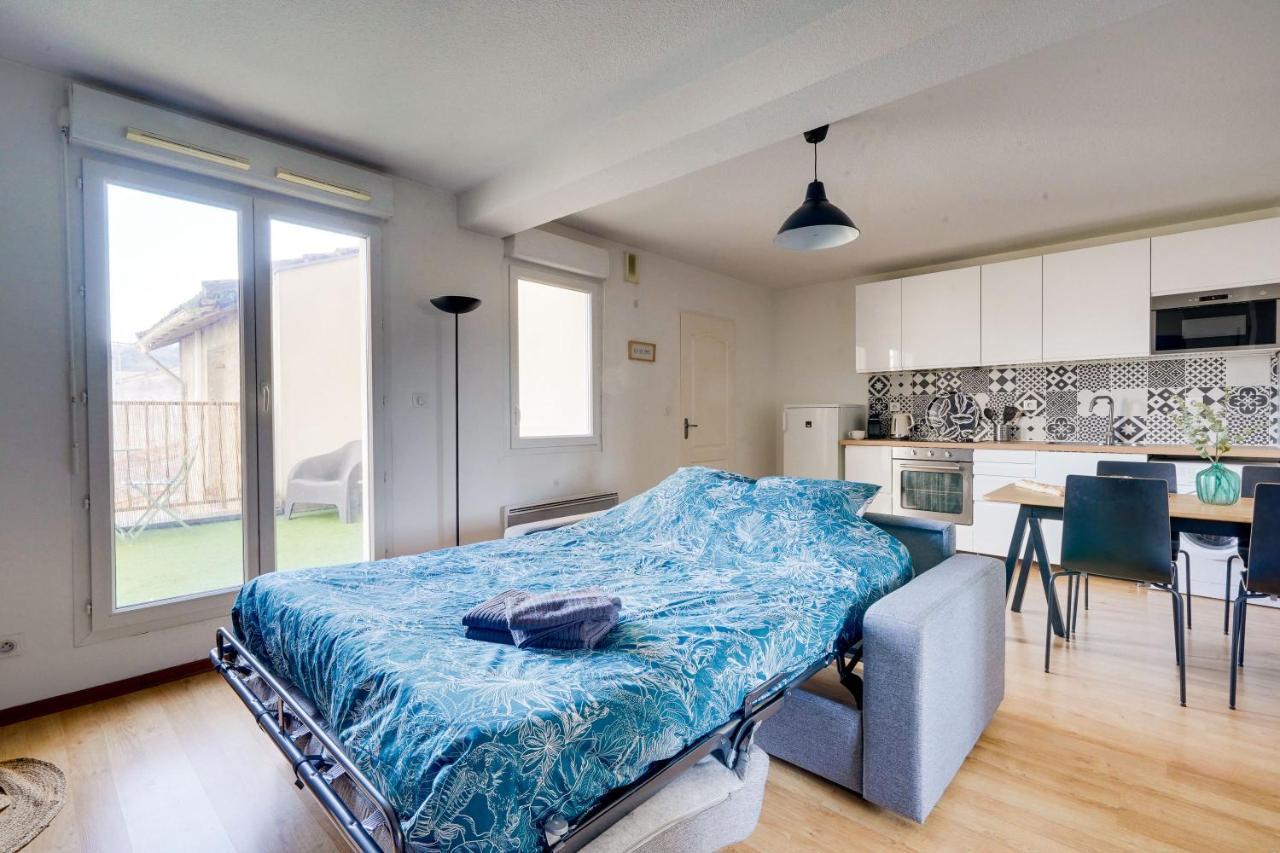 Apt De 30 M2 - 5 Min De Bordeaux - Terrasse - Parking Cenon Extérieur photo